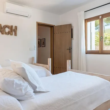 Des Riu * Santa Eulària des Riu